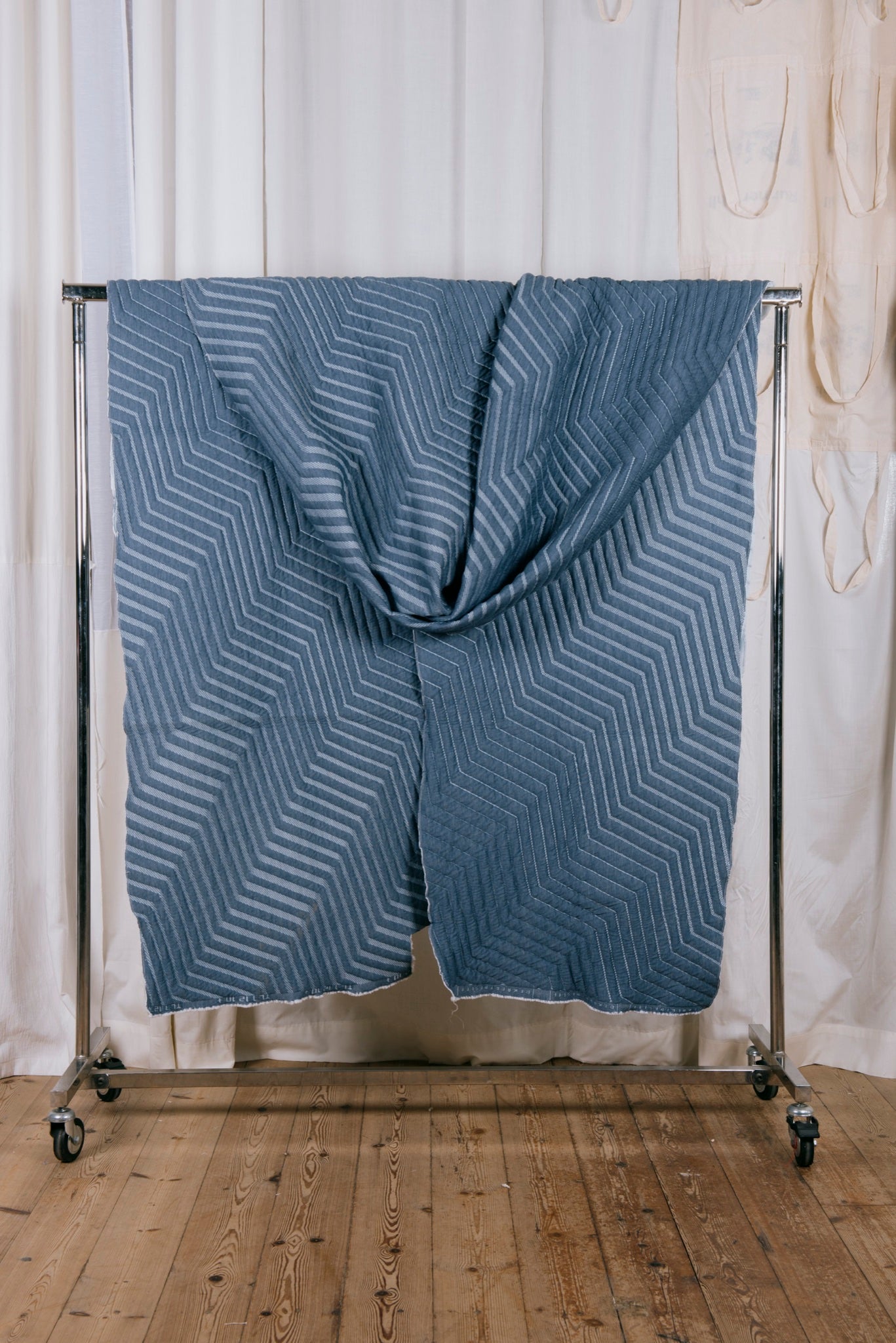 material:denimblauwe zigzig met textuur:7