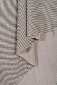 material:beige katoen met zwart geweven draadje:2
