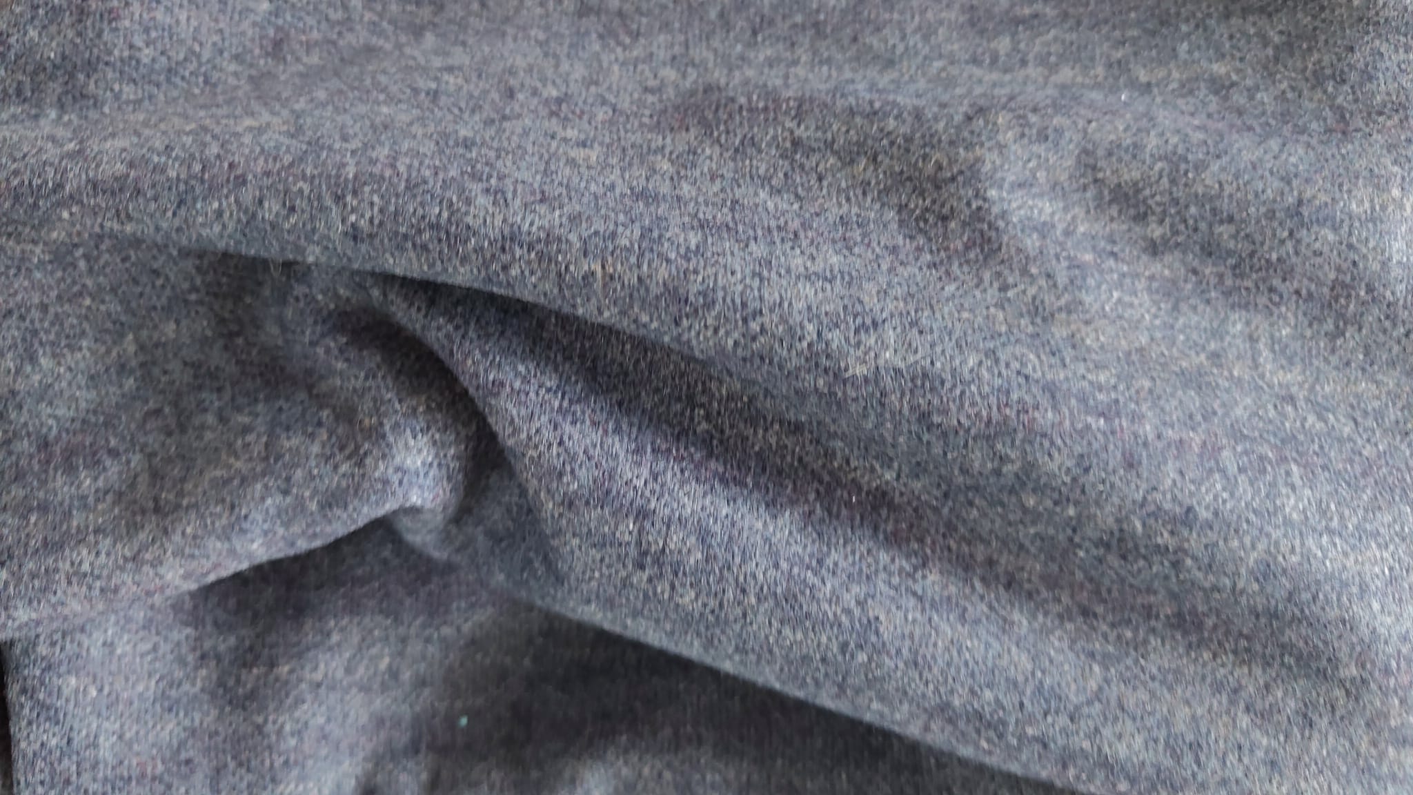 material:Lichte wolmix met subtiel blauw streepje:0